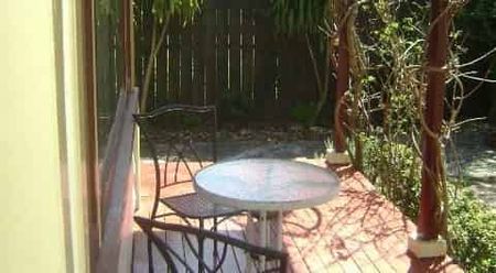 Central Remuera 4-5 Bedroom character Villa - Photo 5