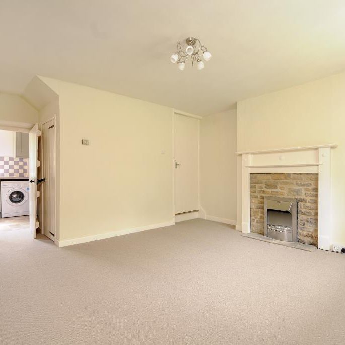 2 bedroom cottage to rent - Photo 1