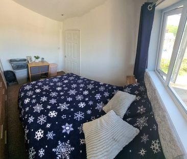 3 Bed Semi-Detached House, Jardine Close, S9 - Photo 6