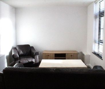 8 Old Church Square, Dundonald, Belfast, BT16 2FD - Photo 2