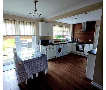 3 bed semi-detached house for rent in Livingston - Photo 2