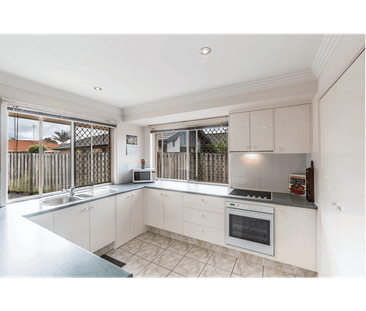 8A Bushlark Street, Varsity Lakes, Qld 4227 - Photo 3