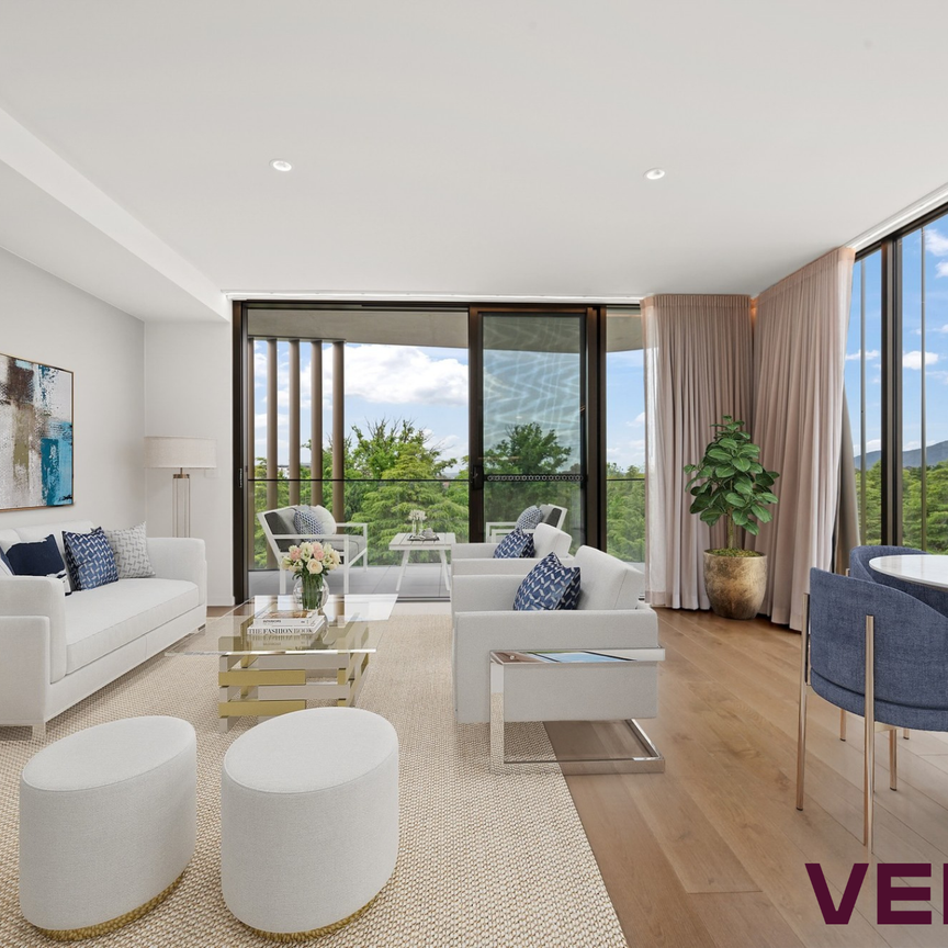 LUXURY APARTMENT IN THE HEART OF BRADDON - Photo 1