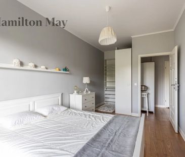 Apartament z dużym tarasem i pięknym widokiem na park na Sadybie - Zdjęcie 1