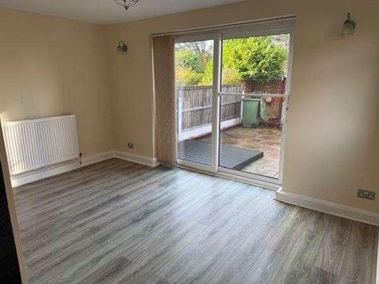 Thornley Lane South, Manchester, SK5 - Photo 1