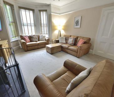 3 bedroom terraced house to rent - Photo 4