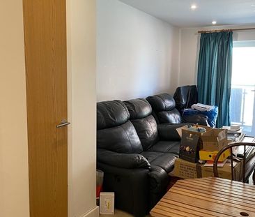 1 Bed Flat, John Thornycroft Road, SO19 - Photo 5