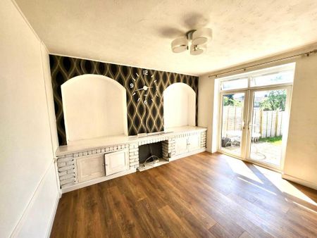 3 bedroom semi-detached house to rent - Photo 3