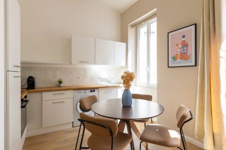 Location Appartement 2 pièces 37m² MARSEILLE 6ème - Photo 3