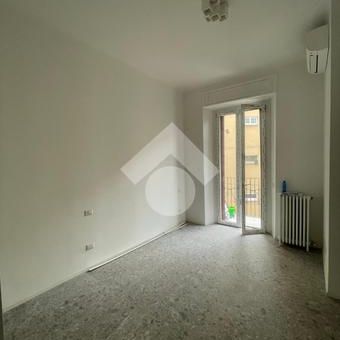 Bilocale in affitto - Photo 1