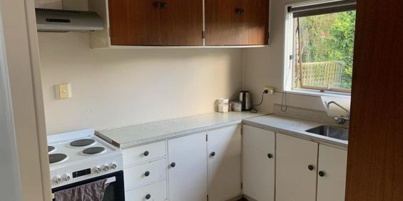 Low maintenance in a great location - Photo 3