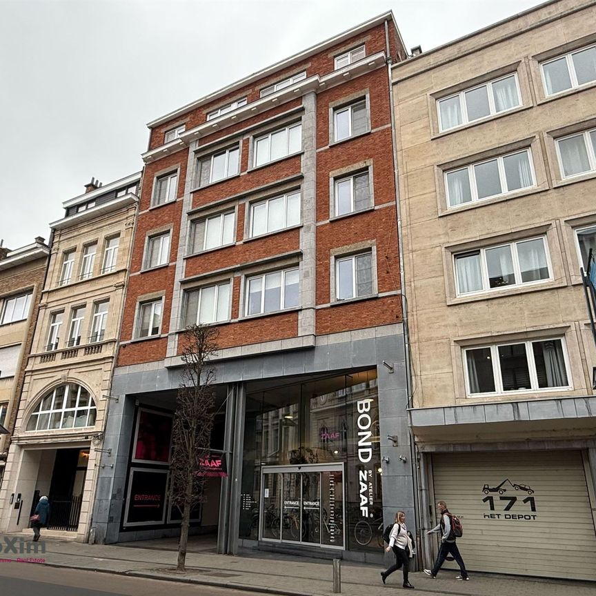 Moderne gemeubelde studio, geschikt voor één persoon, in het centrum van Leuven - Foto 1