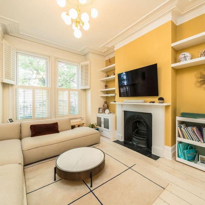 4 bedroom terraced house to rent - Photo 1
