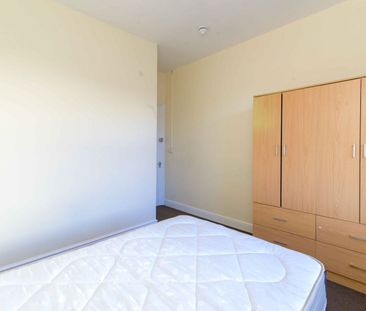 Room in Shared House – Eign Road, Hereford - Photo 3