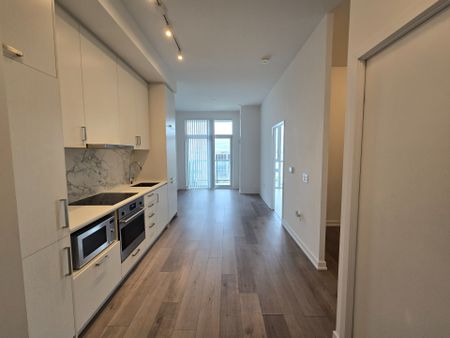 For Lease - 60 Honeycrisp Crescent Unit# 317, Vaughan, Ontario - Photo 2