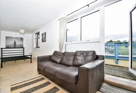 Clipper Way, London, SE13 - Photo 2