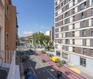 90m² Flat to rent in El Poblenou, Barcelona - Photo 4