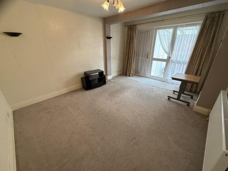 5 bedroom detached house to rent - Photo 3