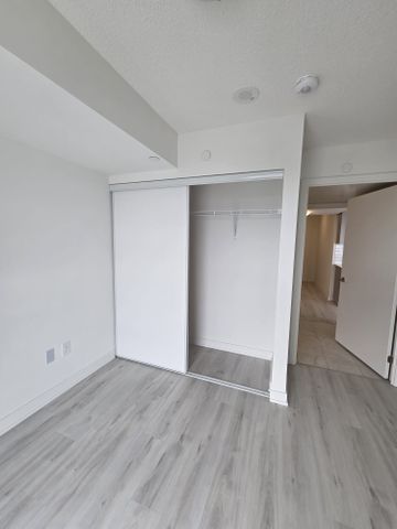 For Lease - 1010 Sandy Beach Rd Road Unit# 1305, Pickering, Ontario - Photo 4