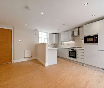 A brand new first floor one bedroom apartment in the heart of Winds... - Photo 3