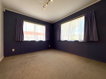 3 Bedroom Home in Avalon - Photo 3