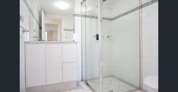 Freshly Painted 2-Bedroom Apartment with Large Study room! - Photo 1