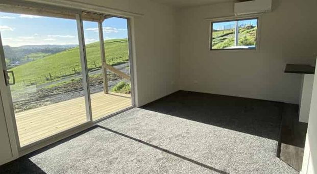 Rural Charm & Town Convenience - Photo 1