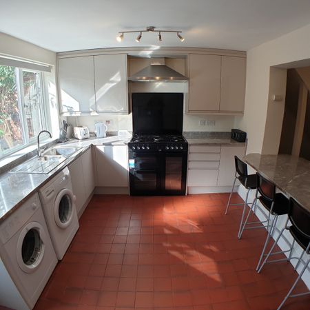 Belle Vue Street, Heslington Road - P1322 - Photo 3