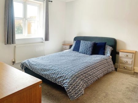 2 bedroom apartment to rent Ensenada Reef, Eastbourne, East Sussex, BN23 - Photo 4