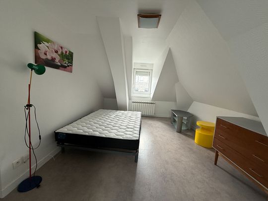 Location Appartement 1 pièce 11m² - Photo 1