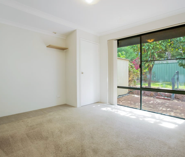 1 Swallowtail Parade, Warnbro WA 6169 - House For Rent - $725 | Domain - Photo 4