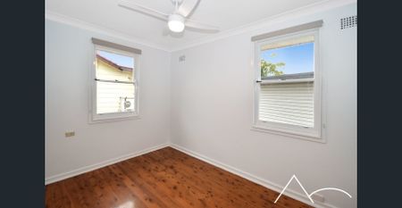 Updated Family Home! - Photo 5