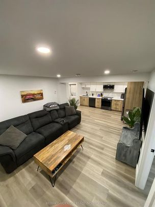 For Lease - 622 Clare Avenue, Welland, Ontario - Photo 1