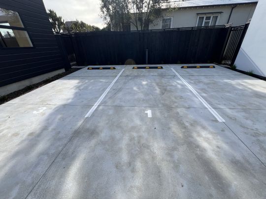 1/33 England Street, Phillipstown - Photo 1