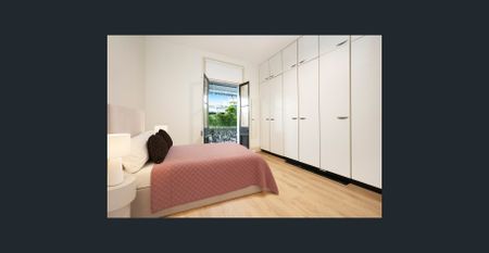 Stylish 3-Bedroom Terrace in the Heart of Bondi Junction - Photo 3