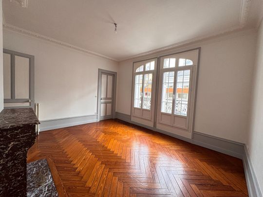 Location Appartement 2 pièces 56m² - Photo 1
