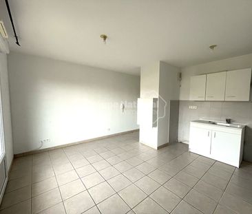 Location Appartement 1 pièce 27m² - Photo 3