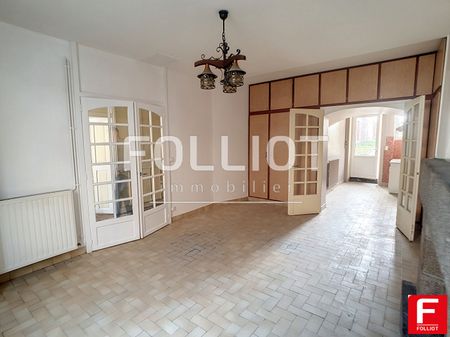 A LOUER - TINCHEBRAY BOCAGE- à proximité des commerces grand T3 situé au RDC - Photo 2