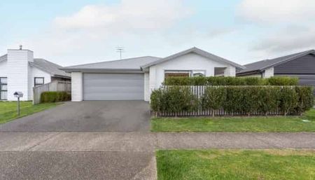 Lakes easy care living - Photo 4