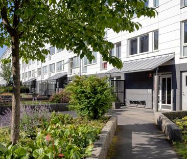 Hammarkulletorget 60 - Photo 1