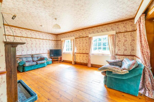 Rawcliffe Grange Farm,1 Northolme Drive - Photo 1