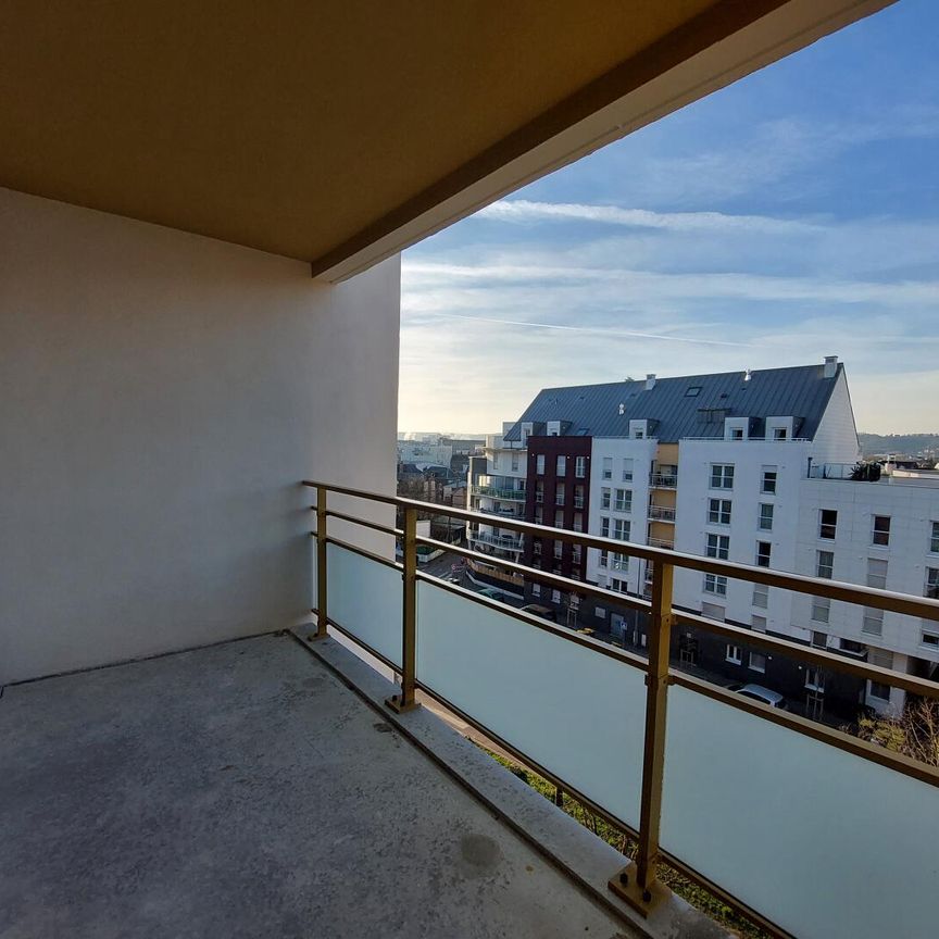 location Appartement T3 DE 59.57m² À ROUEN - Photo 1