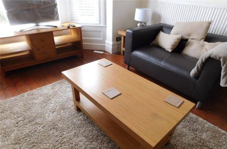 4 bedroom terraced house to rent - Photo 2