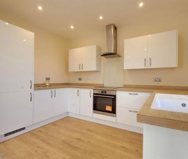 Hayling Avenue, Baffins Unfurnished - Photo 5