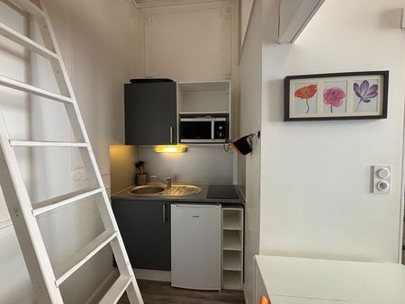 APPARTEMENT T1 - 14 m² - REIMS HYPERCENTRE - Photo 4