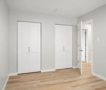 For Lease - 77 Second Avenue, Kitchener, Ontario - Photo 2