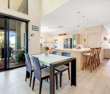 Spacious Family Home in Maroochydore with Solar and Pool - Photo 6