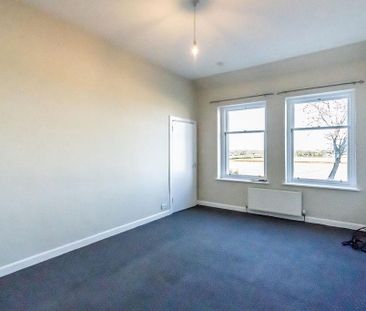 2 bedroom cottage to rent - Photo 2