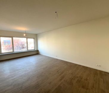 Appartement met 2 slaapkamers en garagebox - Photo 2