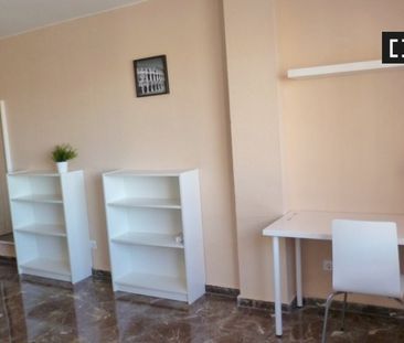 zaragoza, Aragon 50010 - Photo 1